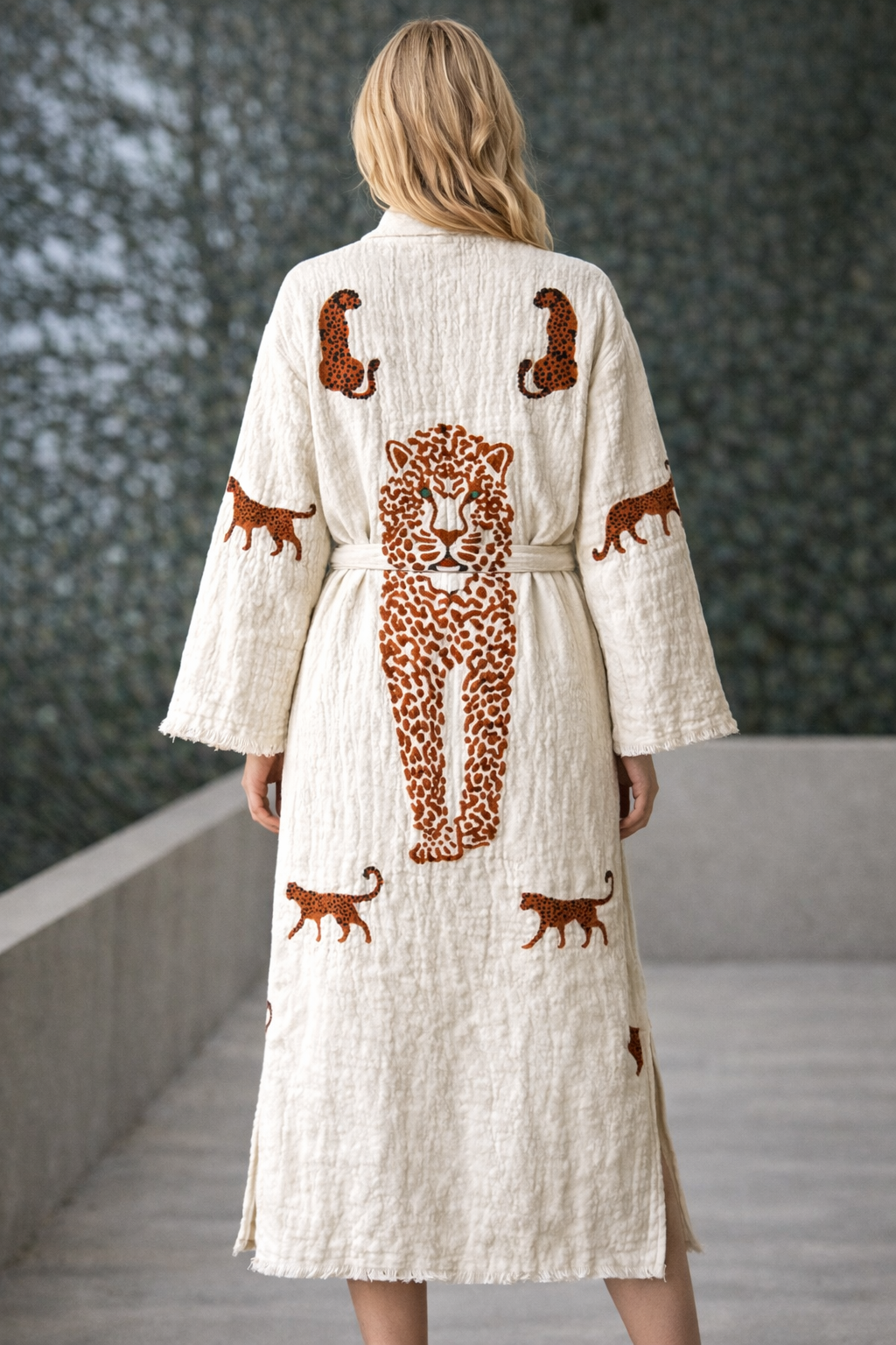 Leopard-Design with Pockets