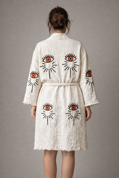 Red Eye-Design with Pockets