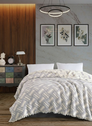 LAVENDER KNITT (COMING DECEMBER)