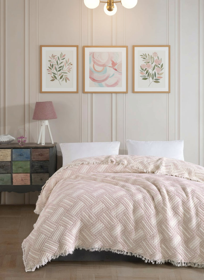 PINK KNITT (COMING DECEMBER)